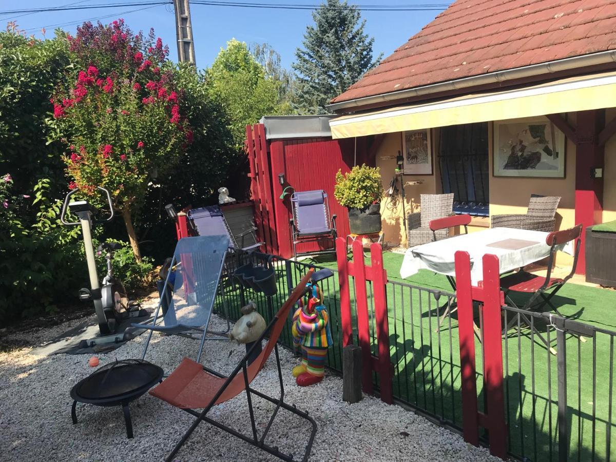 Le Jardin De Theleme "Charme Discret Pour Un Nid Douillet" Villa Mazille Luaran gambar